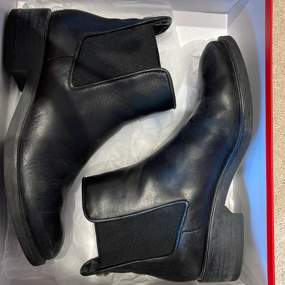 Wishbone Leather Booties